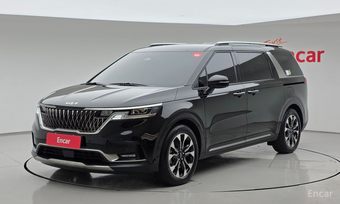 2023 Kia Carnival IV 9-Seater Noblesse с пробегом 12 662 км