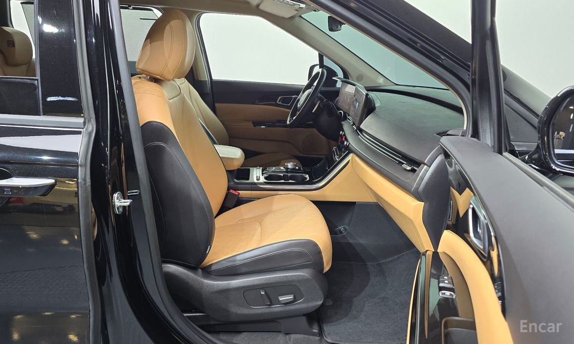 2022 Kia Carnival IV 9-Seater Noblesse с пробегом 37 827 км
