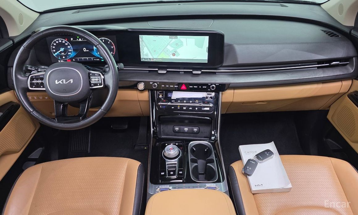 2021 Kia Carnival IV 9-Seater Signature с пробегом 69 929 км
