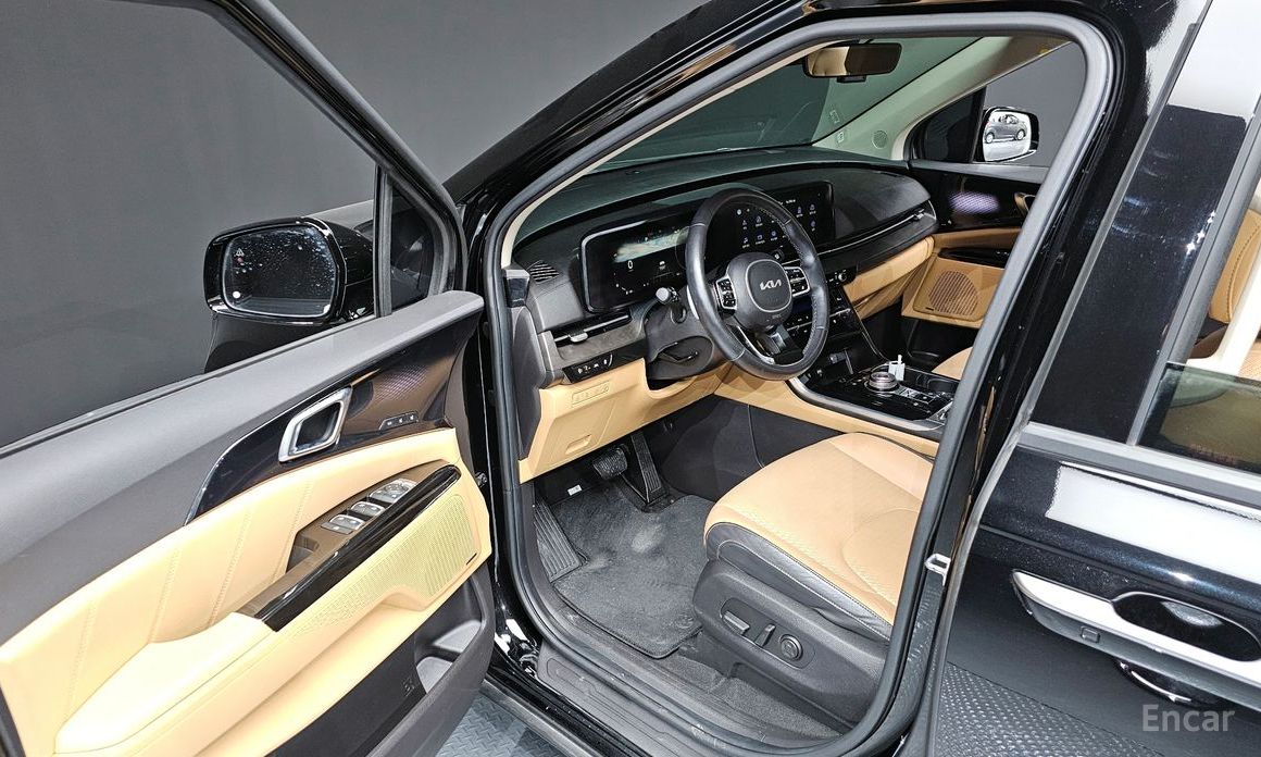 2022 Kia Carnival IV 9-Seater Signature с пробегом 71 973 км