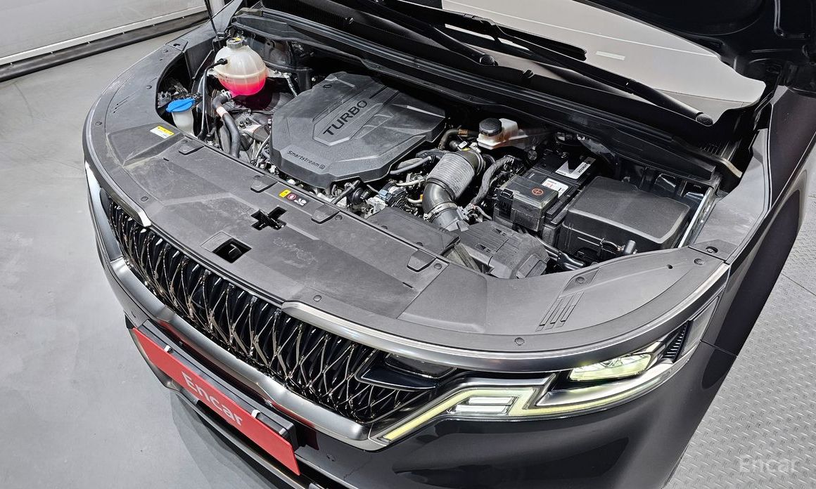 2022 Kia Carnival IV 9-Seater Noblesse с пробегом 68 666 км