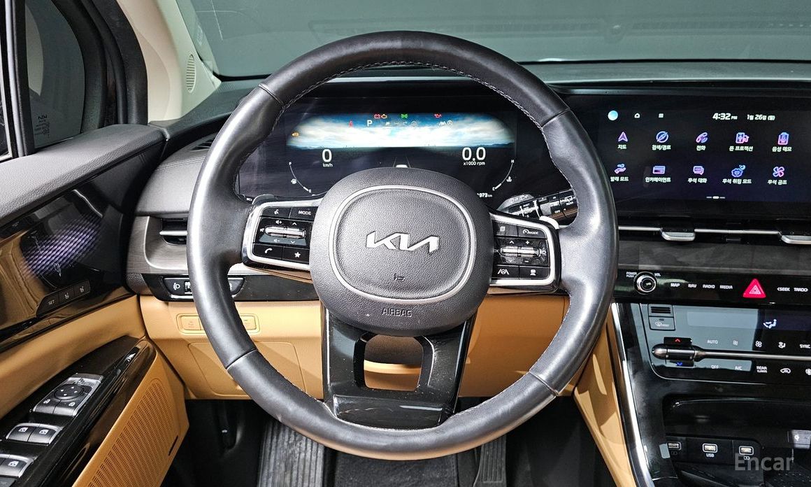 2022 Kia Carnival IV 9-Seater Signature с пробегом 71 973 км