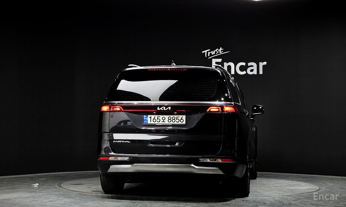 2021 Kia Carnival IV 9-Seater Noblesse с пробегом 48 266 км