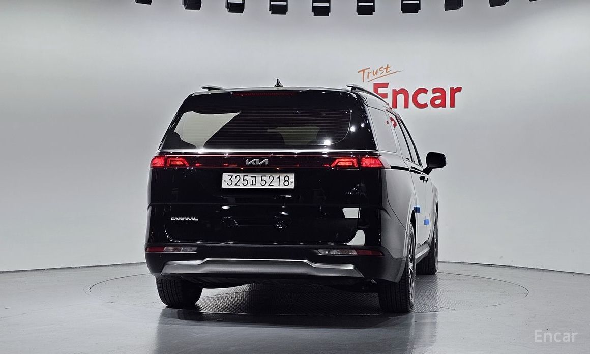 2023 Kia Carnival IV 9-Seater Signature с пробегом 95 425 км