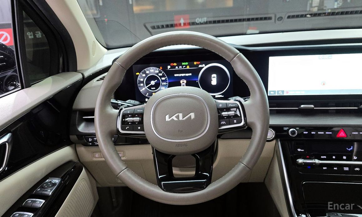 2022 Kia Carnival IV 9-Seater Noblesse с пробегом 20 324 км