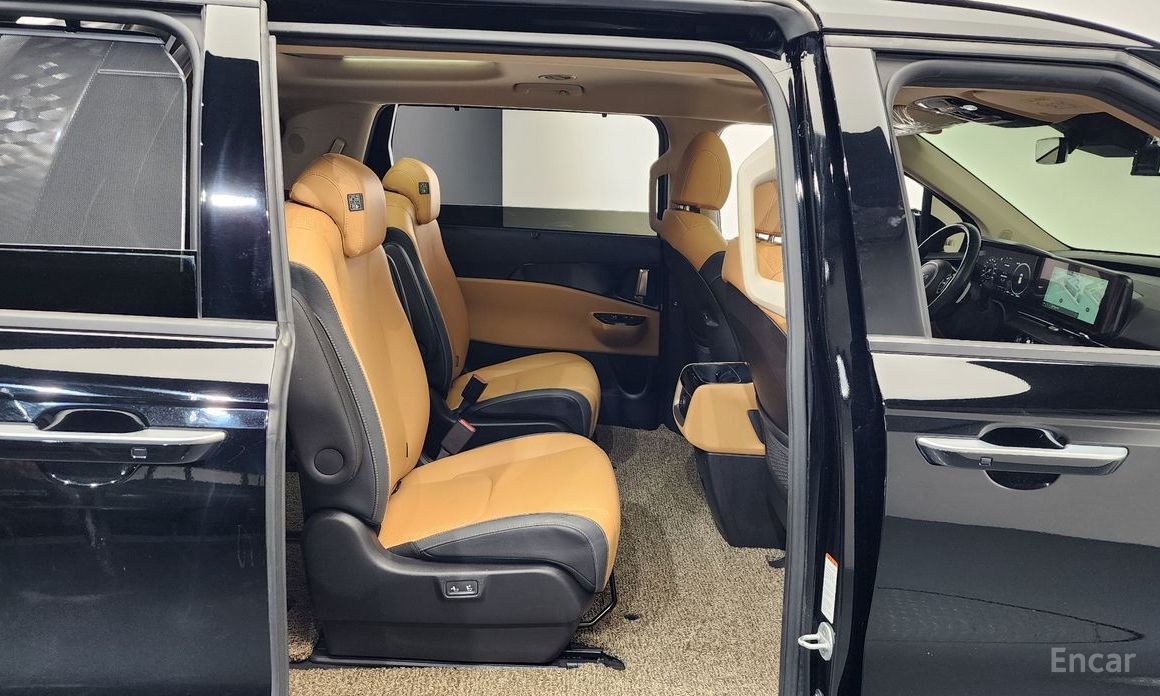 2022 Kia Carnival IV 9-Seater Noblesse с пробегом 53 170 км