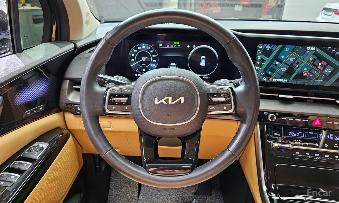 2023 Kia Carnival IV 9-Seater Signature с пробегом 95 425 км