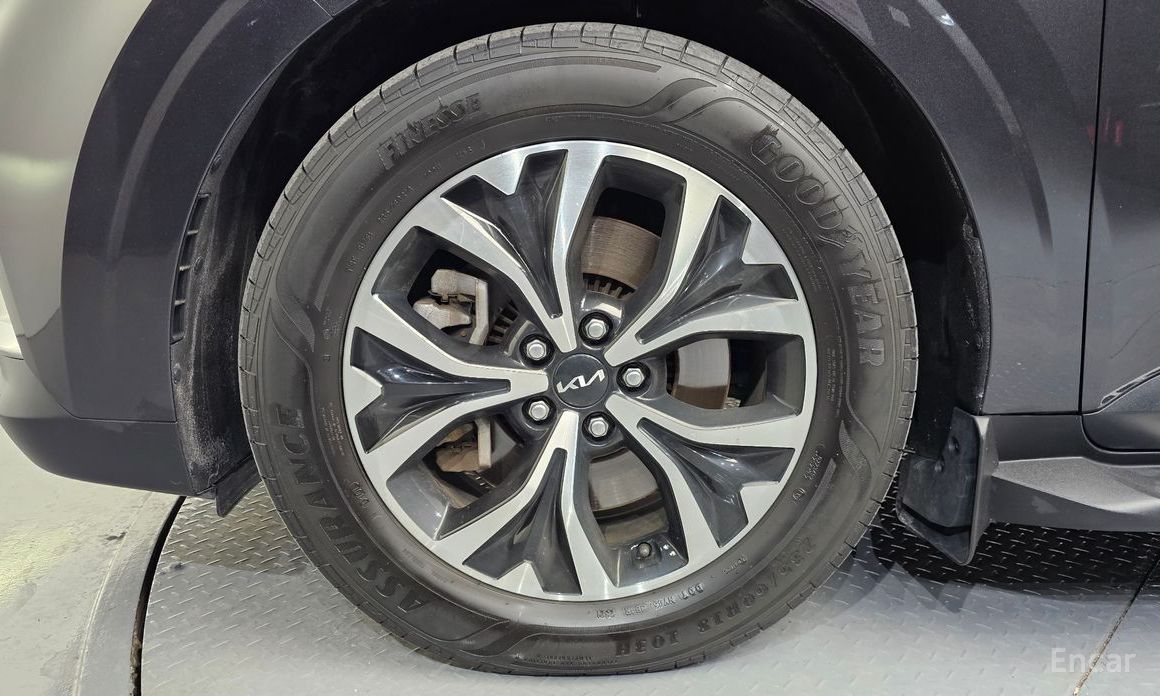 2021 Kia Carnival IV 9-Seater Noblesse с пробегом 63 887 км