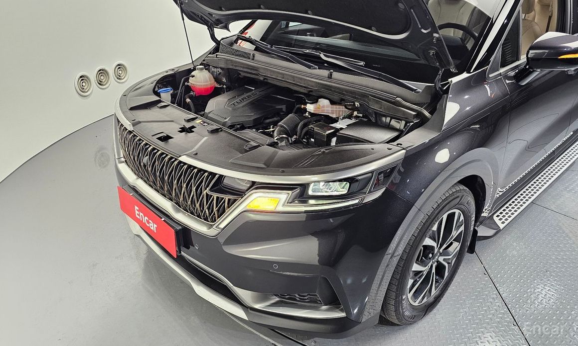 2021 Kia Carnival IV 9-Seater Noblesse с пробегом 63 887 км