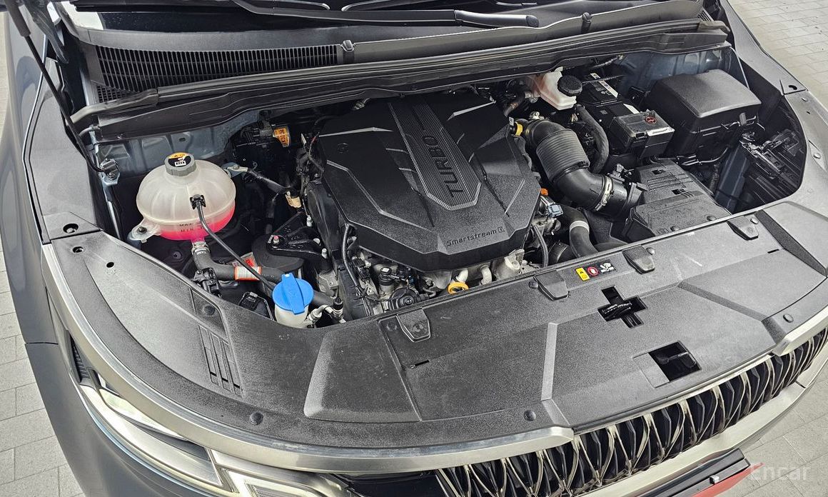 2022 Kia Carnival IV 9-Seater Noblesse с пробегом 61 147 км