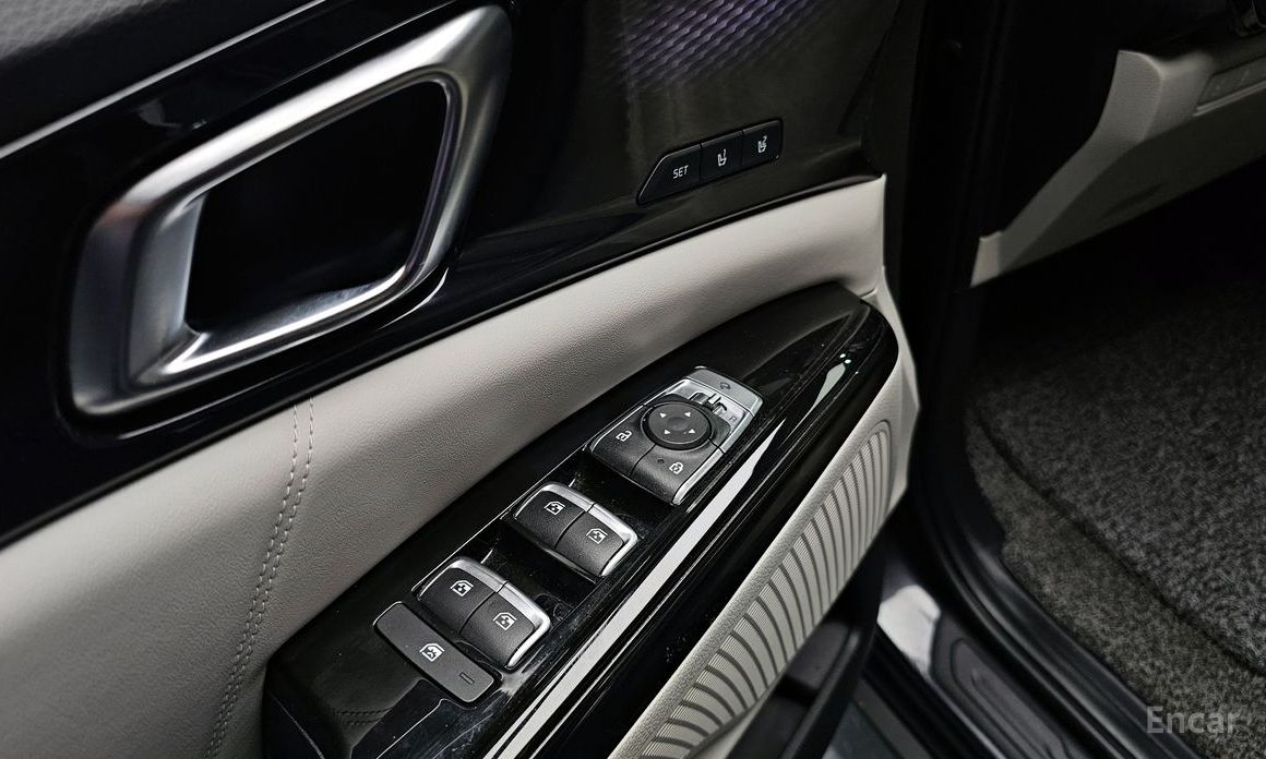 2022 Kia Carnival IV 9-Seater Signature с пробегом 33 321 км