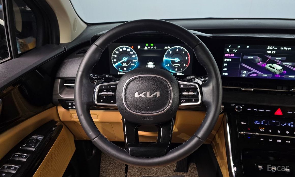 2022 Kia Carnival IV 9-Seater Noblesse с пробегом 56 141 км