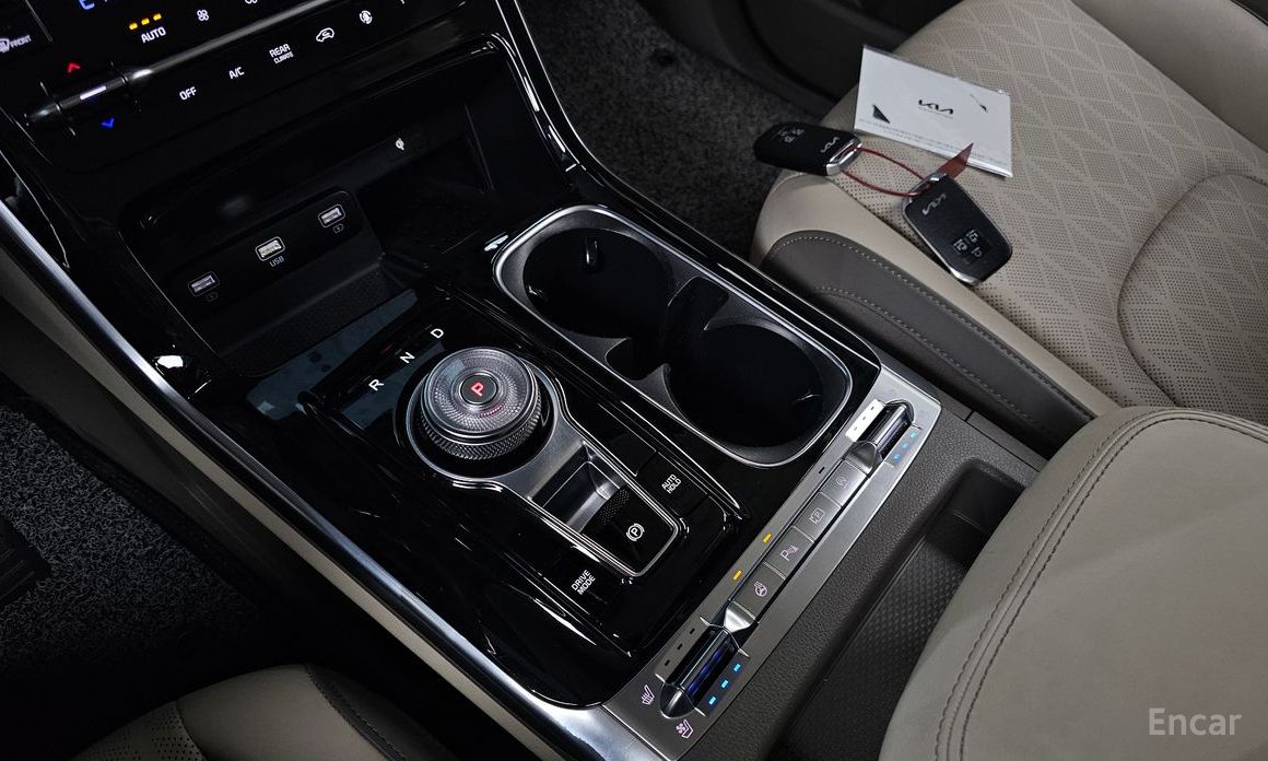 2021 Kia Carnival IV 9-Seater Noblesse с пробегом 63 887 км