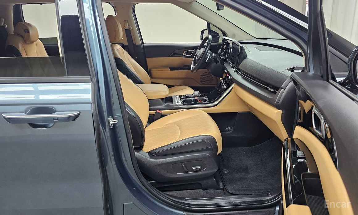 2022 Kia Carnival IV 9-Seater Noblesse с пробегом 61 147 км
