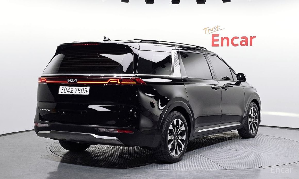 2022 Kia Carnival IV 9-Seater Noblesse с пробегом 25 060 км