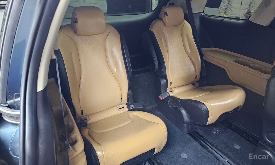 2022 Kia Carnival IV 9-Seater Noblesse с пробегом 61 147 км