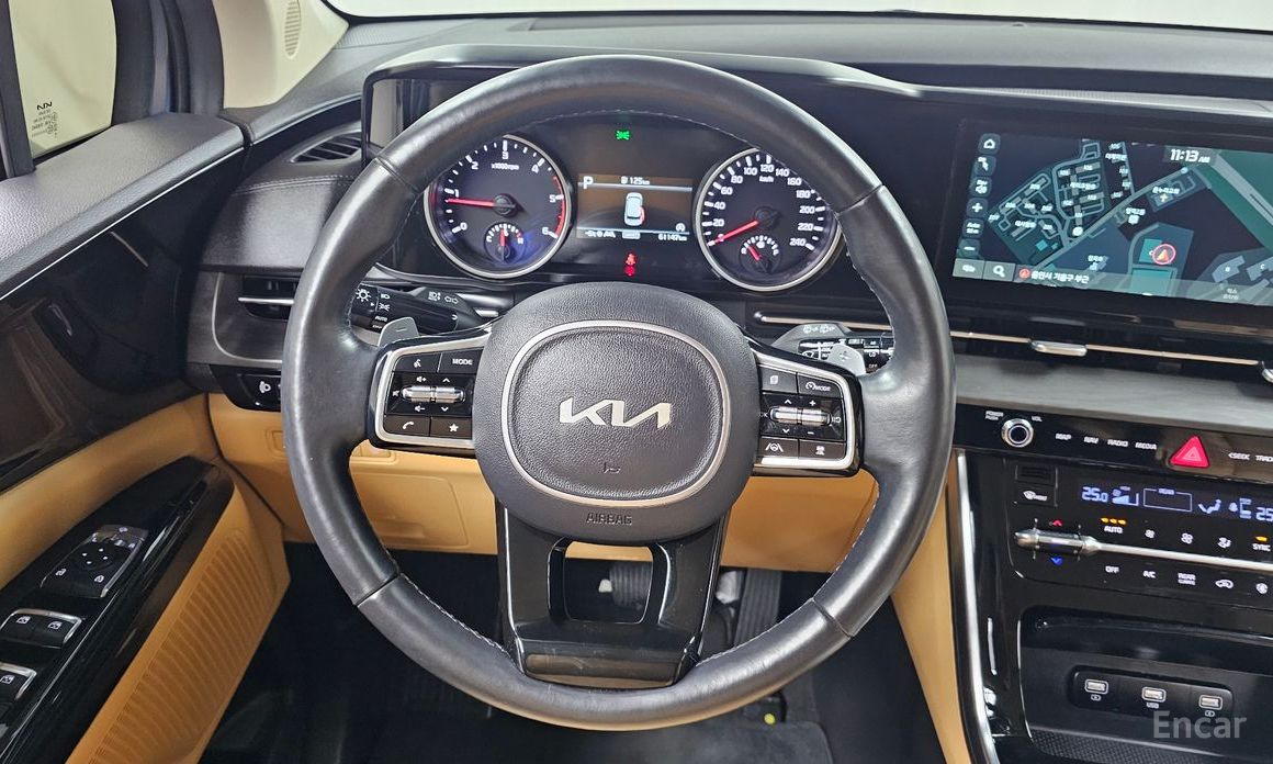 2022 Kia Carnival IV 9-Seater Noblesse с пробегом 61 147 км