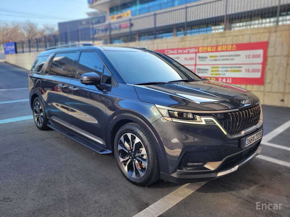 2023 Kia Carnival IV 9-Seater Signature с пробегом 61 294 км