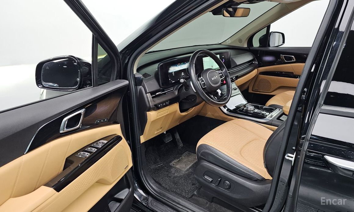 2022 Kia Carnival IV 9-Seater Signature с пробегом 74 935 км