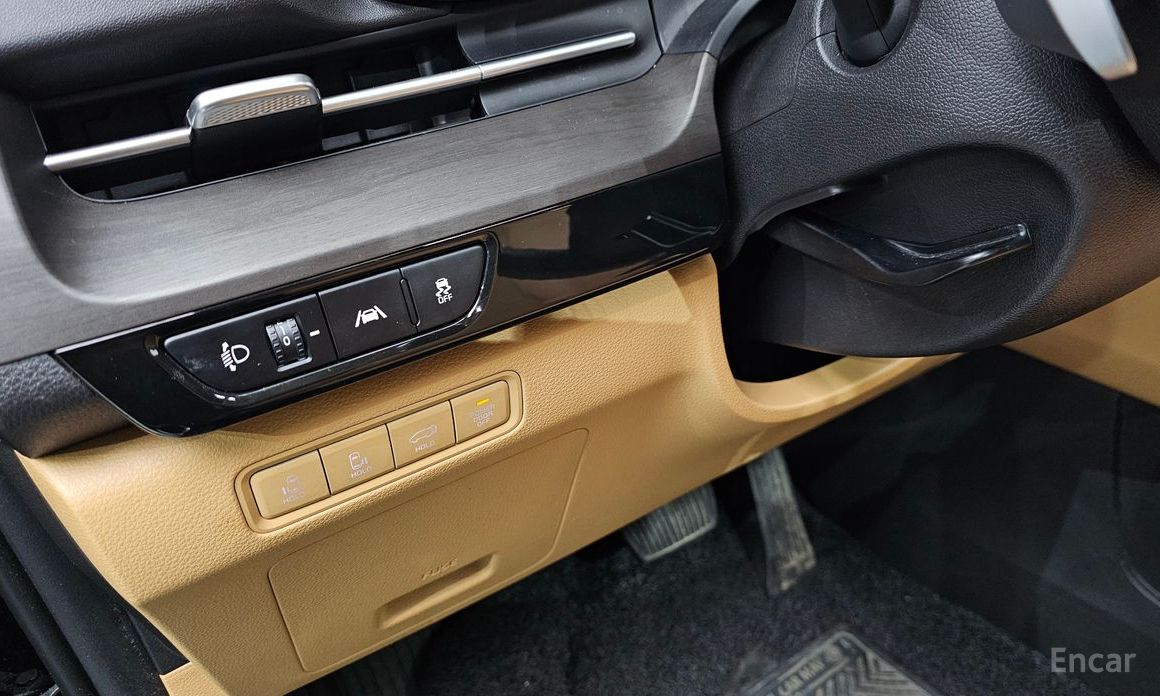 2022 Kia Carnival IV 9-Seater Signature с пробегом 74 935 км