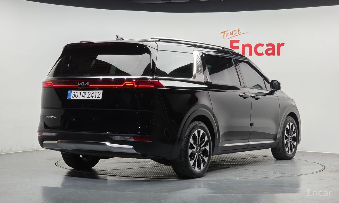 2023 Kia Carnival IV 9-Seater Noblesse с пробегом 38 438 км