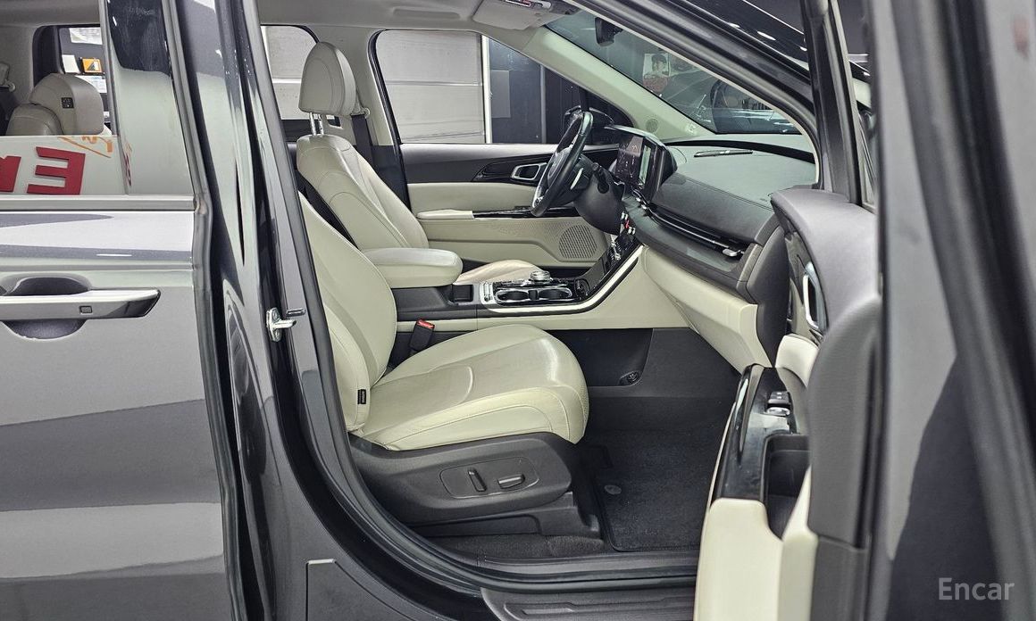 2021 Kia Carnival IV 9-Seater Noblesse с пробегом 38 307 км