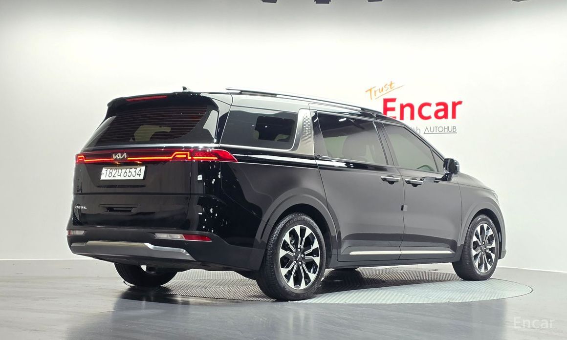 2022 Kia Carnival IV 9-Seater Noblesse с пробегом 79 680 км