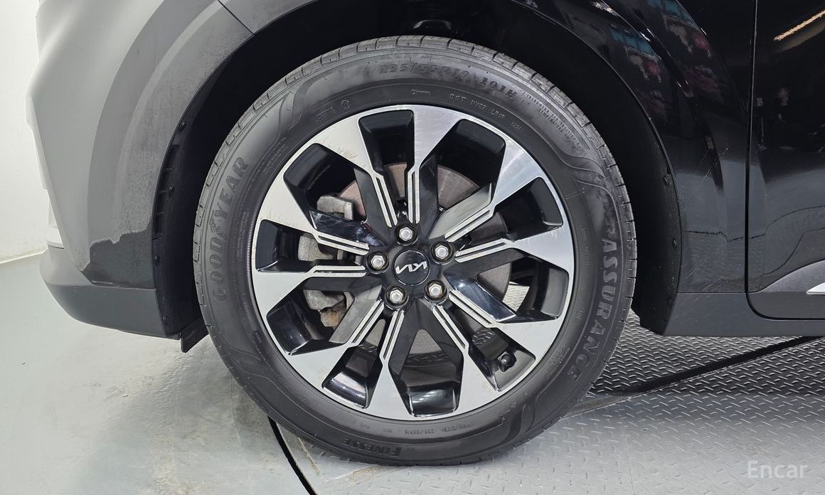2021 Kia Carnival IV 9-Seater Noblesse с пробегом 28 040 км