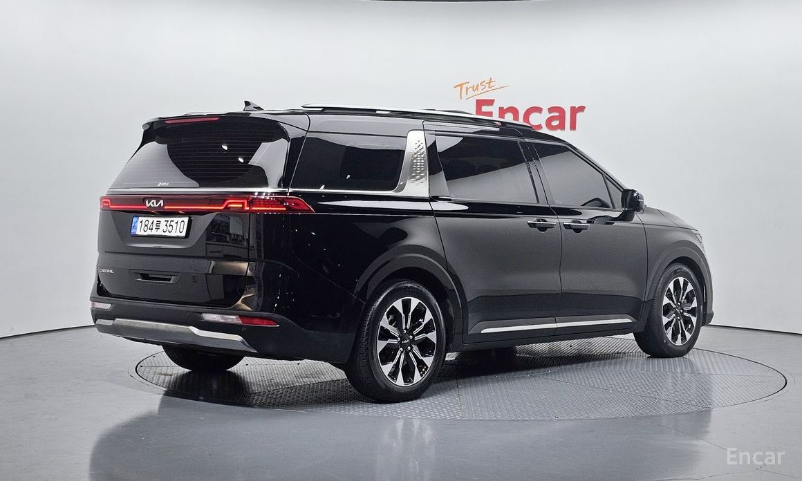 2022 Kia Carnival IV 9-Seater Signature с пробегом 95 644 км