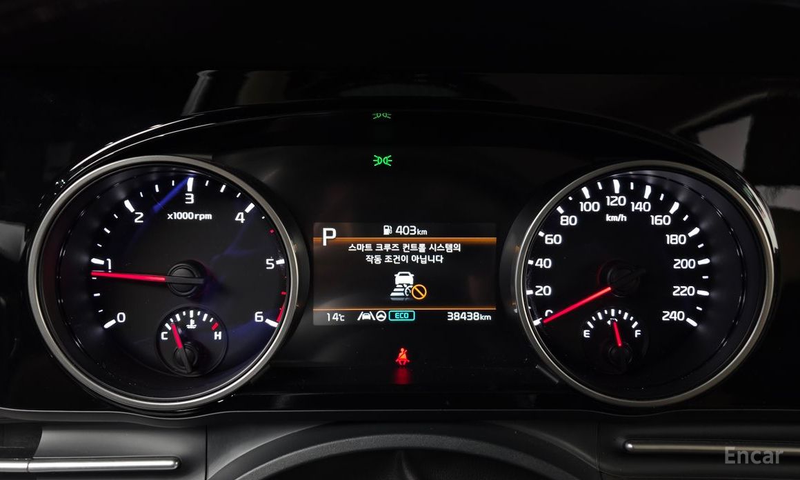 2023 Kia Carnival IV 9-Seater Noblesse с пробегом 38 438 км