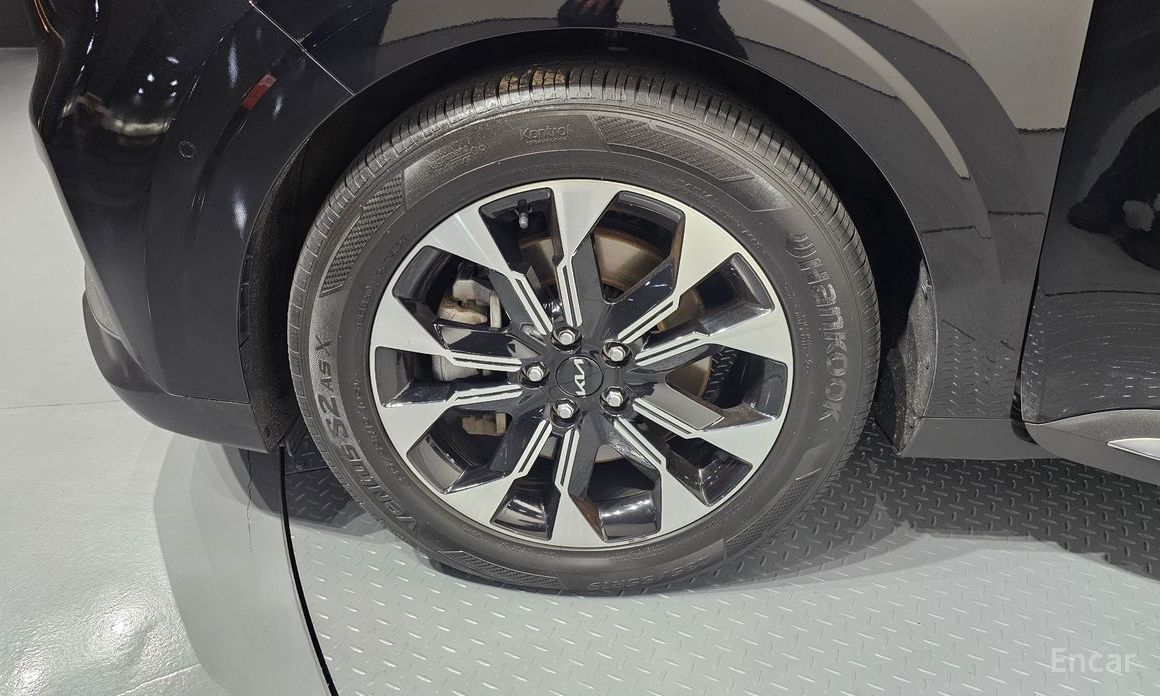 2022 Kia Carnival IV 9-Seater Signature с пробегом 95 644 км
