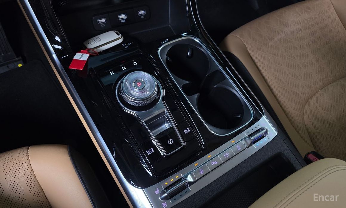 2023 Kia Carnival IV 9-Seater Noblesse с пробегом 38 438 км