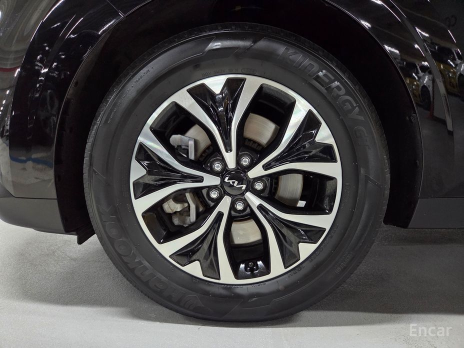 2022 Kia Carnival IV 9-Seater Noblesse с пробегом 83 837 км