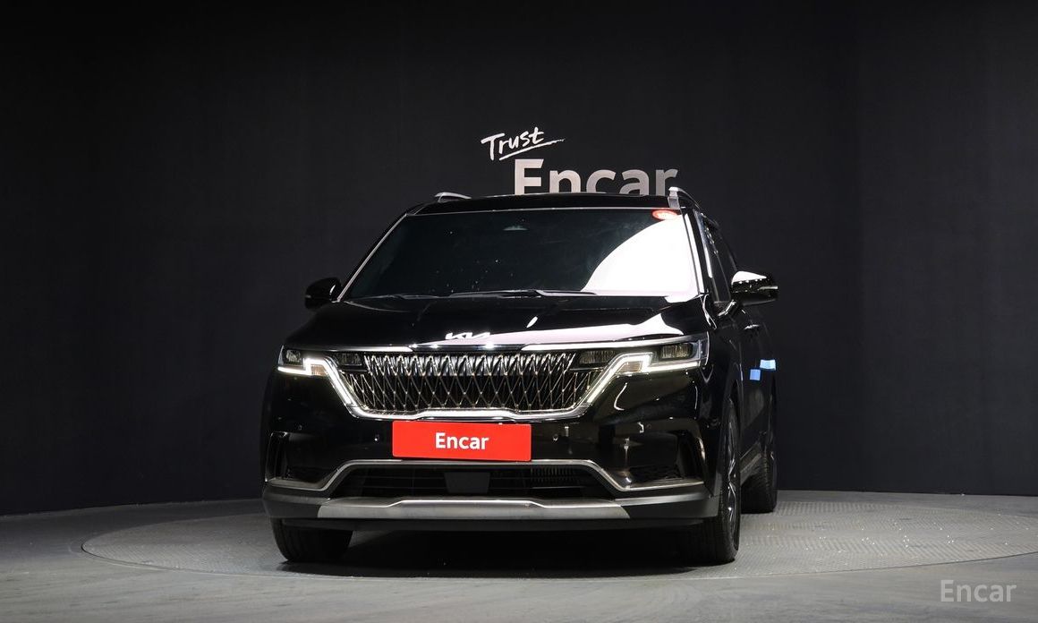 2023 Kia Carnival IV 9-Seater Noblesse с пробегом 69 558 км