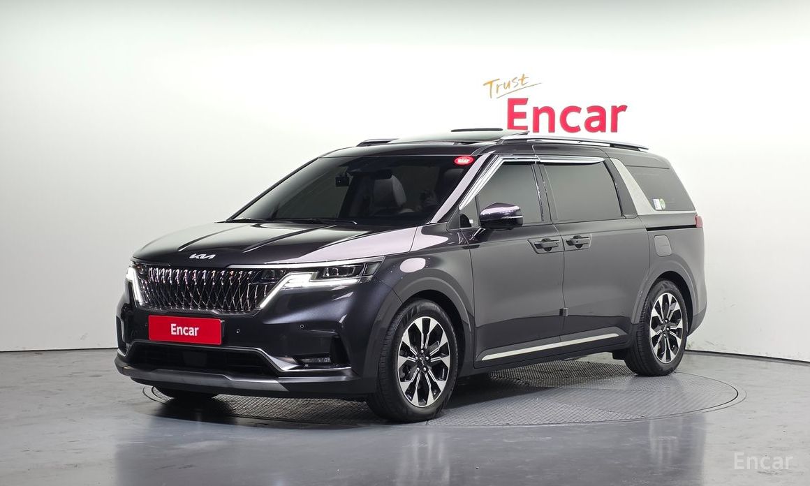 2023 Kia Carnival IV 9-Seater Signature с пробегом 20 567 км