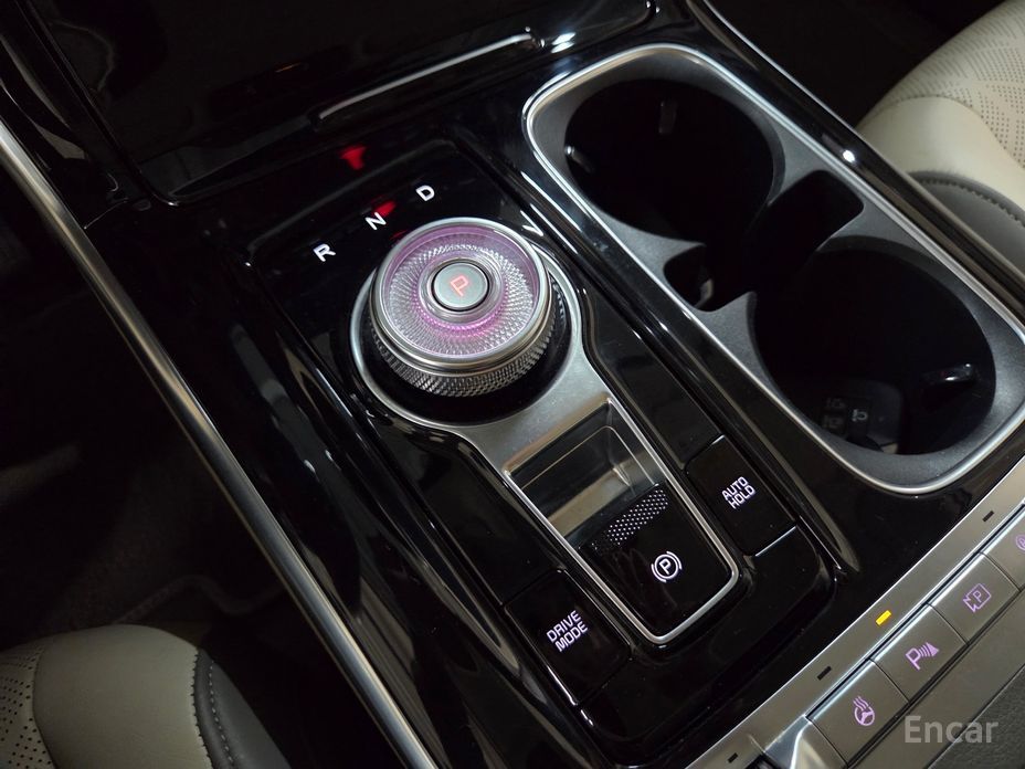 2022 Kia Carnival IV 9-Seater Noblesse с пробегом 83 837 км
