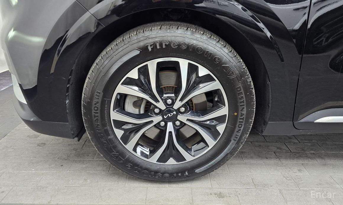 2023 Kia Carnival IV 9-Seater Noblesse с пробегом 69 558 км