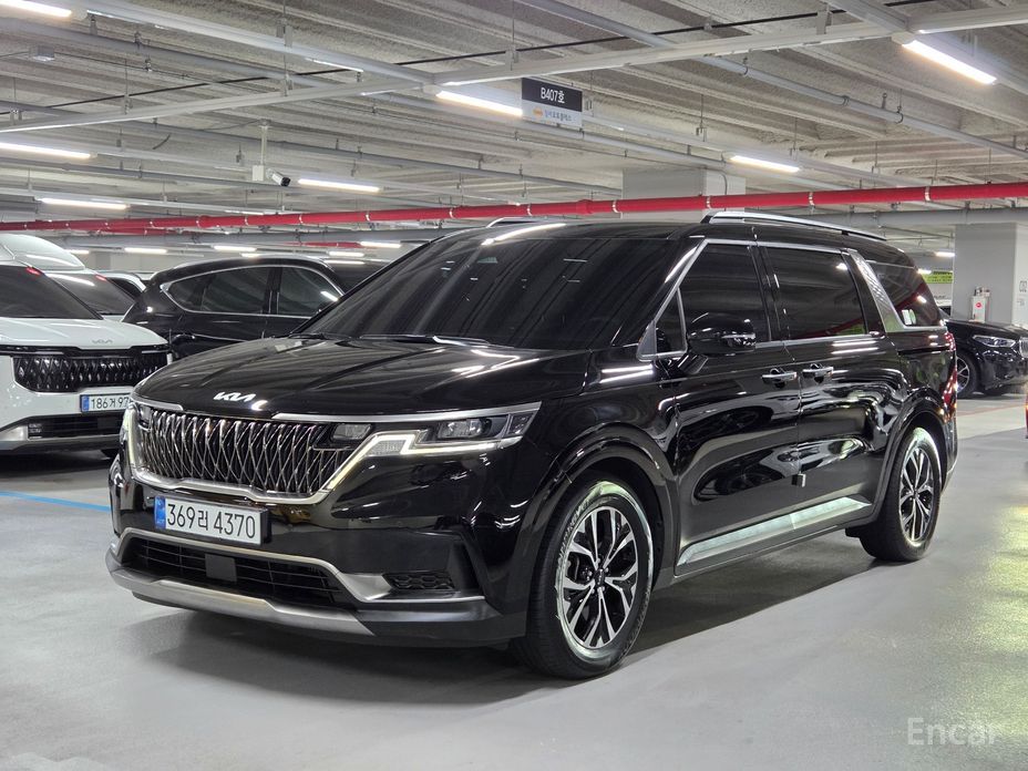 2022 Kia Carnival IV 9-Seater Noblesse с пробегом 83 837 км