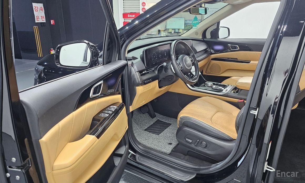 2022 Kia Carnival IV 9-Seater Signature с пробегом 95 644 км