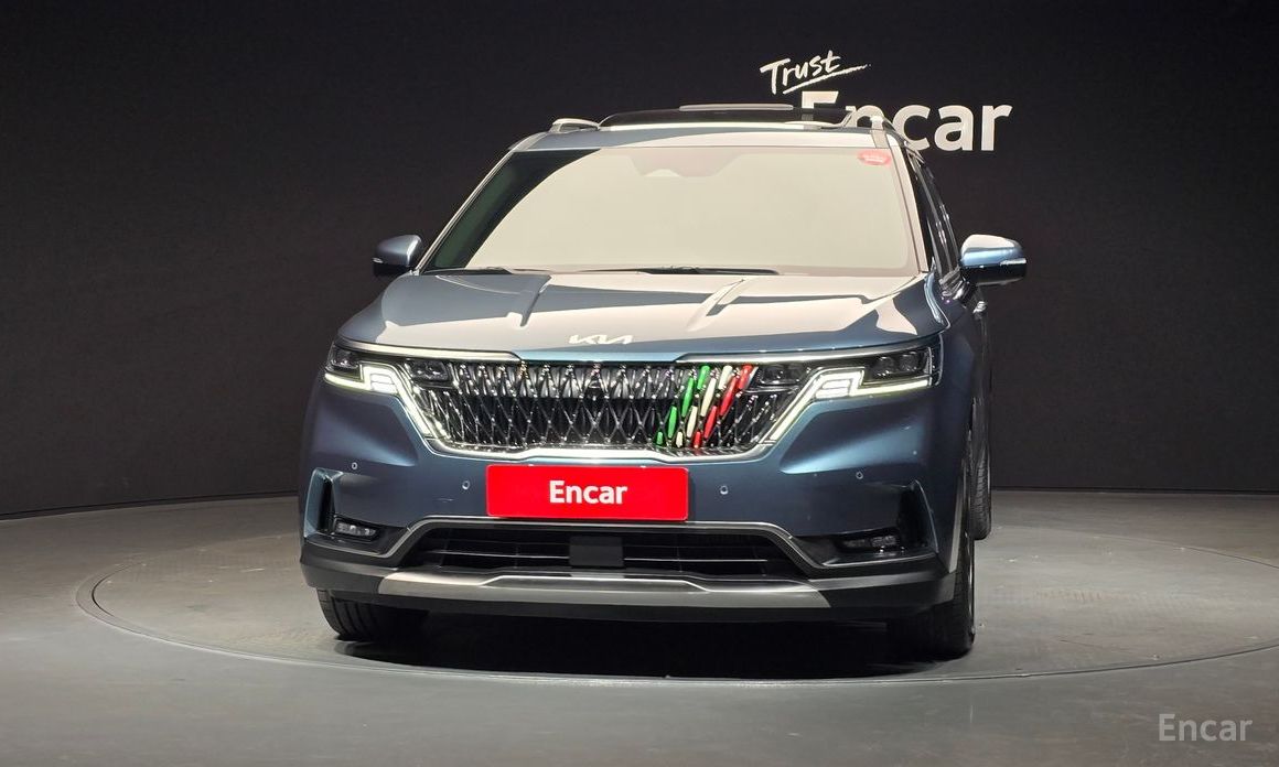 2022 Kia Carnival IV 9-Seater Signature с пробегом 38 209 км