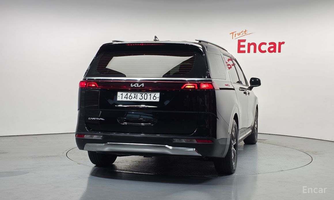 2022 Kia Carnival IV 9-Seater Noblesse с пробегом 64 811 км