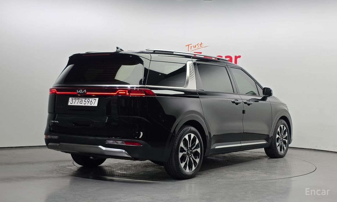 2023 Kia Carnival IV 9-Seater Noblesse с пробегом 85 403 км