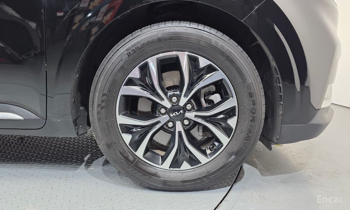 2022 Kia Carnival IV 9-Seater Noblesse с пробегом 64 811 км