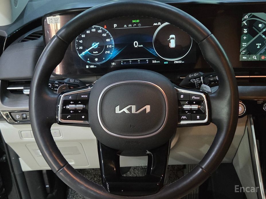 2023 Kia Carnival IV 9-Seater Signature с пробегом 84 120 км