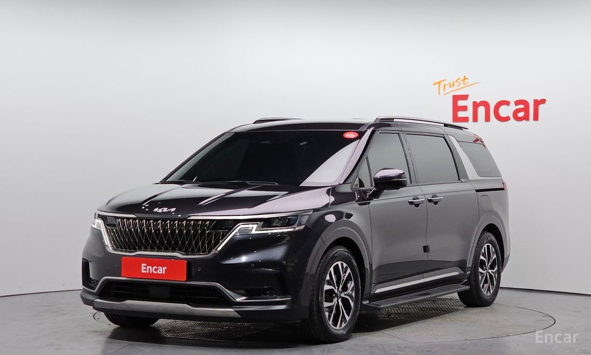 2023 Kia Carnival IV 9-Seater Noblesse с пробегом 45 289 км