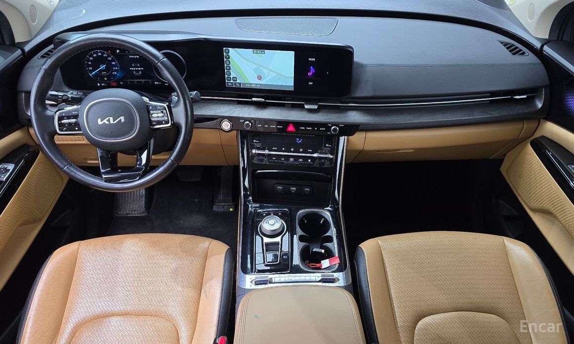 2023 Kia Carnival IV 9-Seater Signature с пробегом 120 535 км