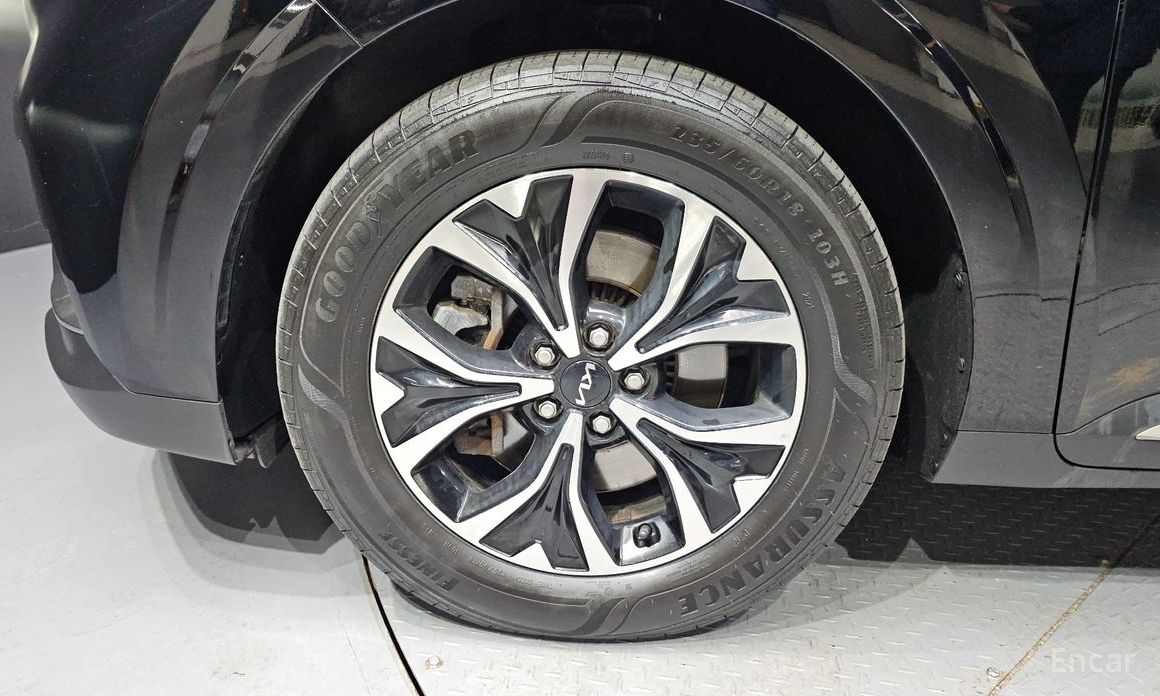 2021 Kia Carnival IV 9-Seater Noblesse с пробегом 89 042 км