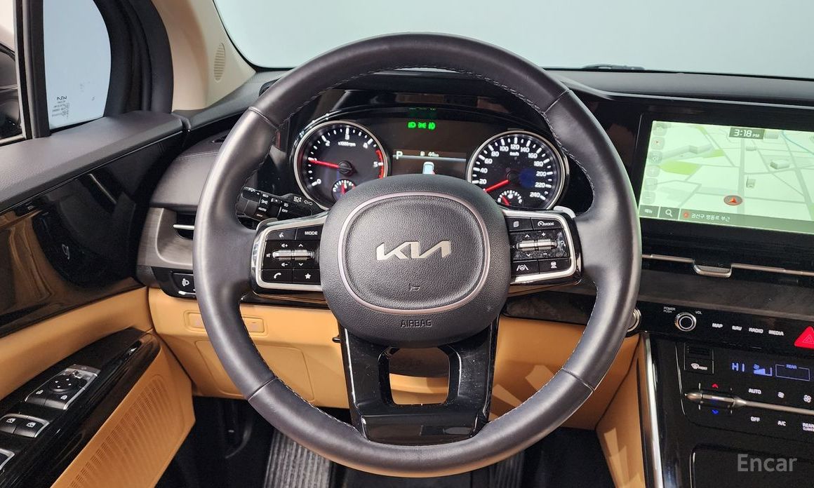 2023 Kia Carnival IV 9-Seater Noblesse с пробегом 73 792 км
