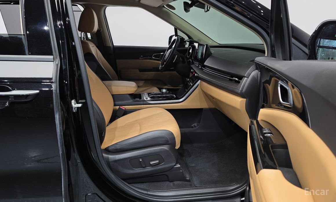 2022 Kia Carnival IV 9-Seater Noblesse с пробегом 64 811 км