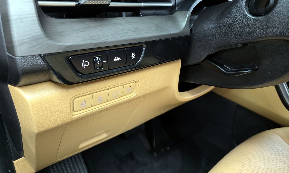 2023 Kia Carnival IV 9-Seater Noblesse с пробегом 85 403 км